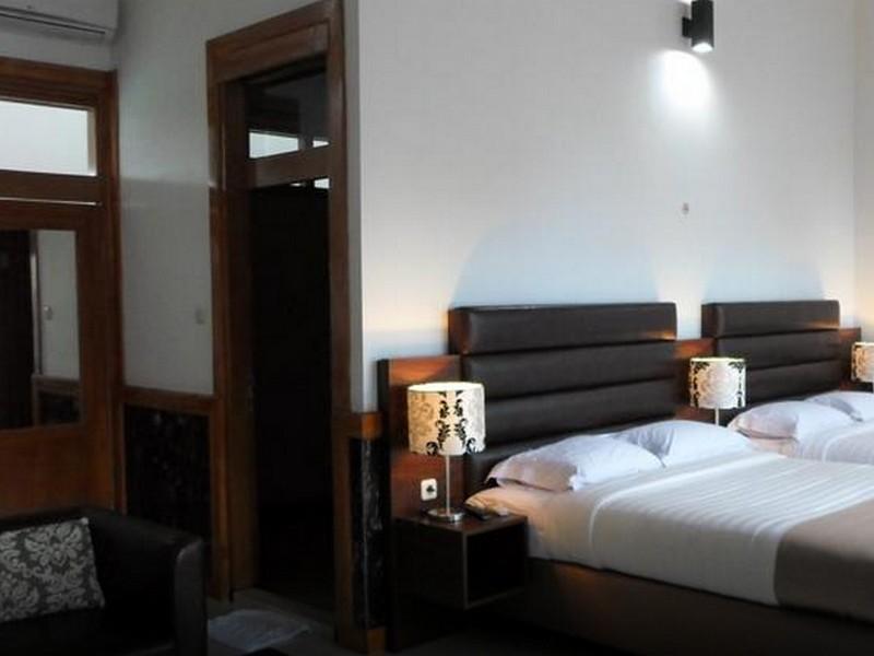 Oyo 1210 Nice Guesthouse Bandung Exterior foto